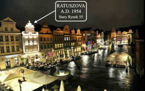 PREMIUM Apartments RATUSZOVA AD 1954 Stary Rynek Old Market Square